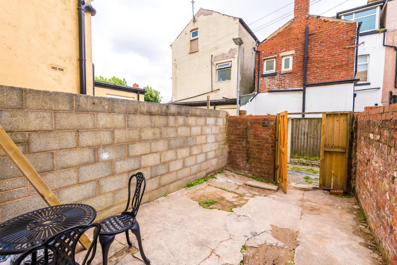 Empire Blackpool Apartments - George St מראה חיצוני תמונה