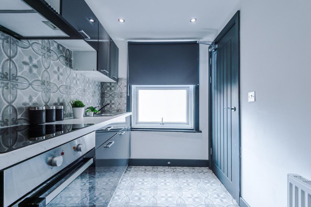 Empire Blackpool Apartments - George St מראה חיצוני תמונה